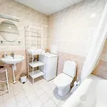דירה Side With A Balcony פארנו