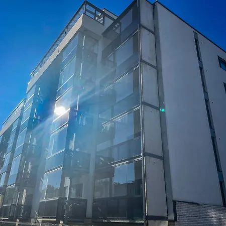 شقة Side With A Balcony بارنو