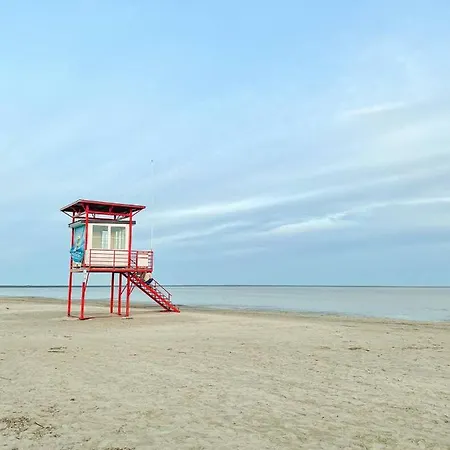 Side With A Balcony *