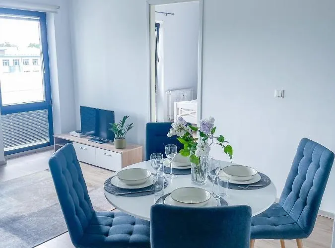 Side With A Balcony Apartman *