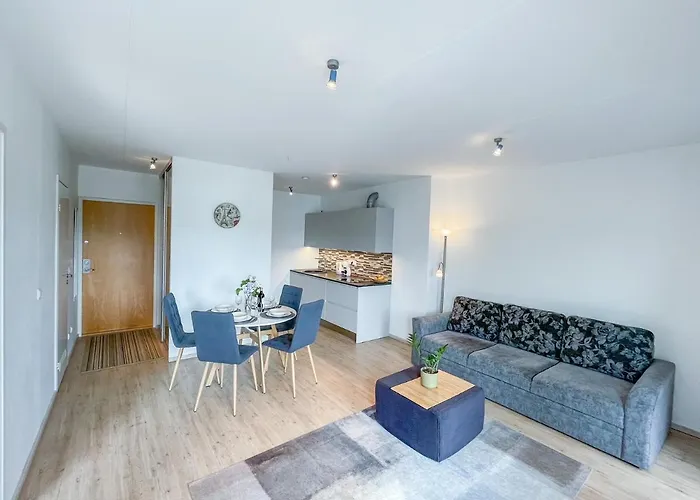 Apartman Side With A Balcony